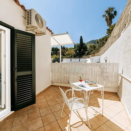 Hotel Villa D'Orta Ischia Exterior photo